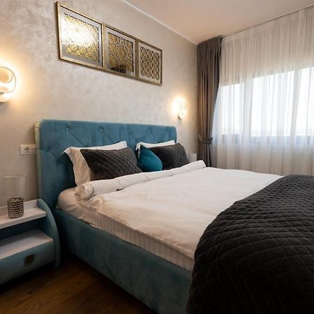 Central Apartament 4 Apartman Jászvásár Kültér fotó