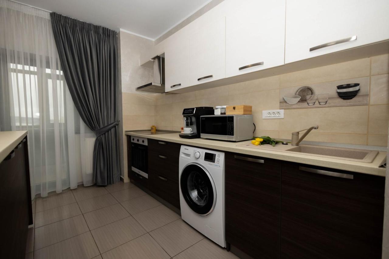 Central Apartament 4 Apartman Jászvásár Kültér fotó